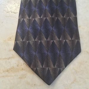 IV FRONT SILK TIE